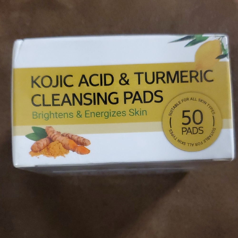 Kojic Acid & Turmeric Cleansing Pads - Brightening Yellow (50 Pads)